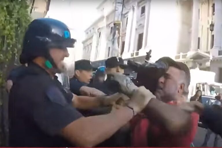 camarografo-agredido-policia